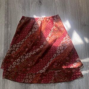 Limited Too 90’s paisley skirt 🌺